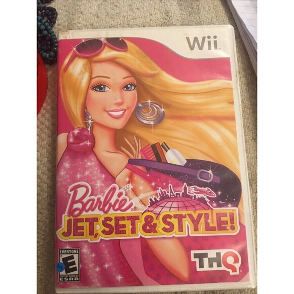 Barbie: Jet, Set & Style (Nintendo Wii, 2011) Barbiecore - Picture 1 of 5